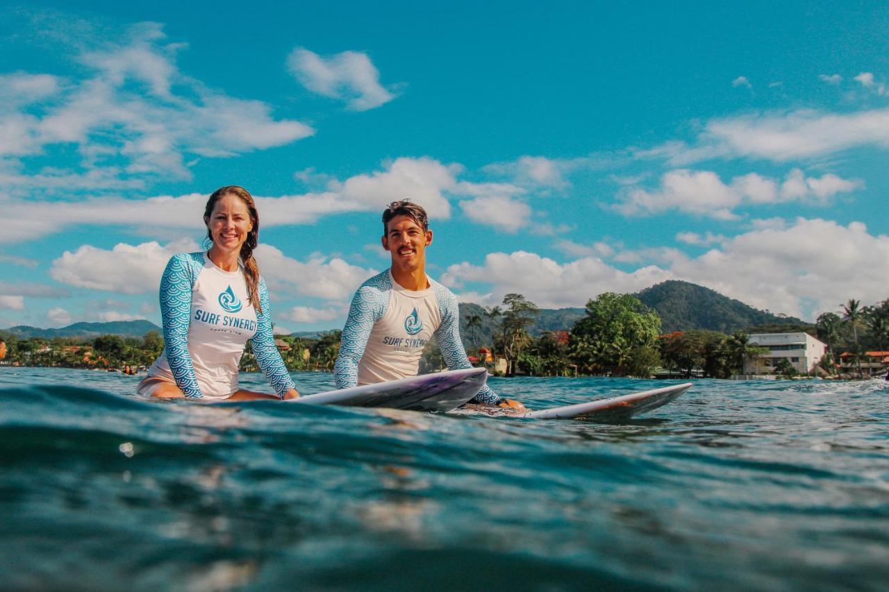 Surf Synergy All-Inclusive Surf Retreat Хако Экстерьер фото