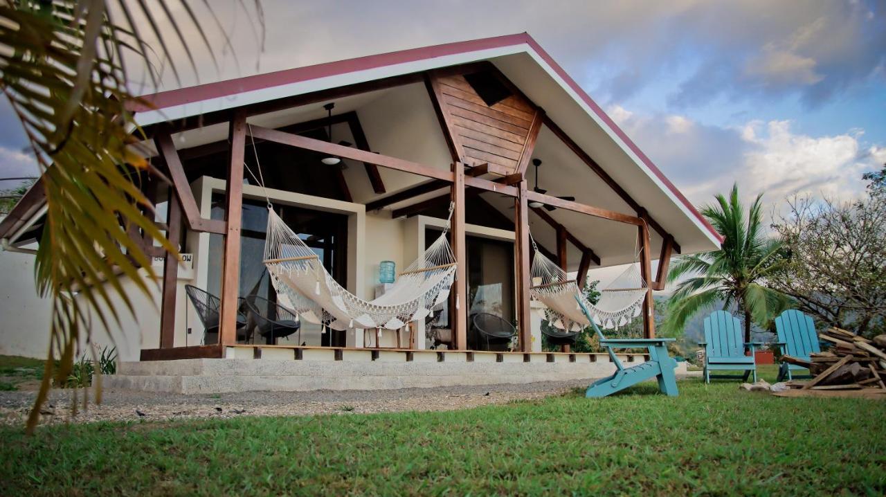 Surf Synergy All-Inclusive Surf Retreat Хако Экстерьер фото