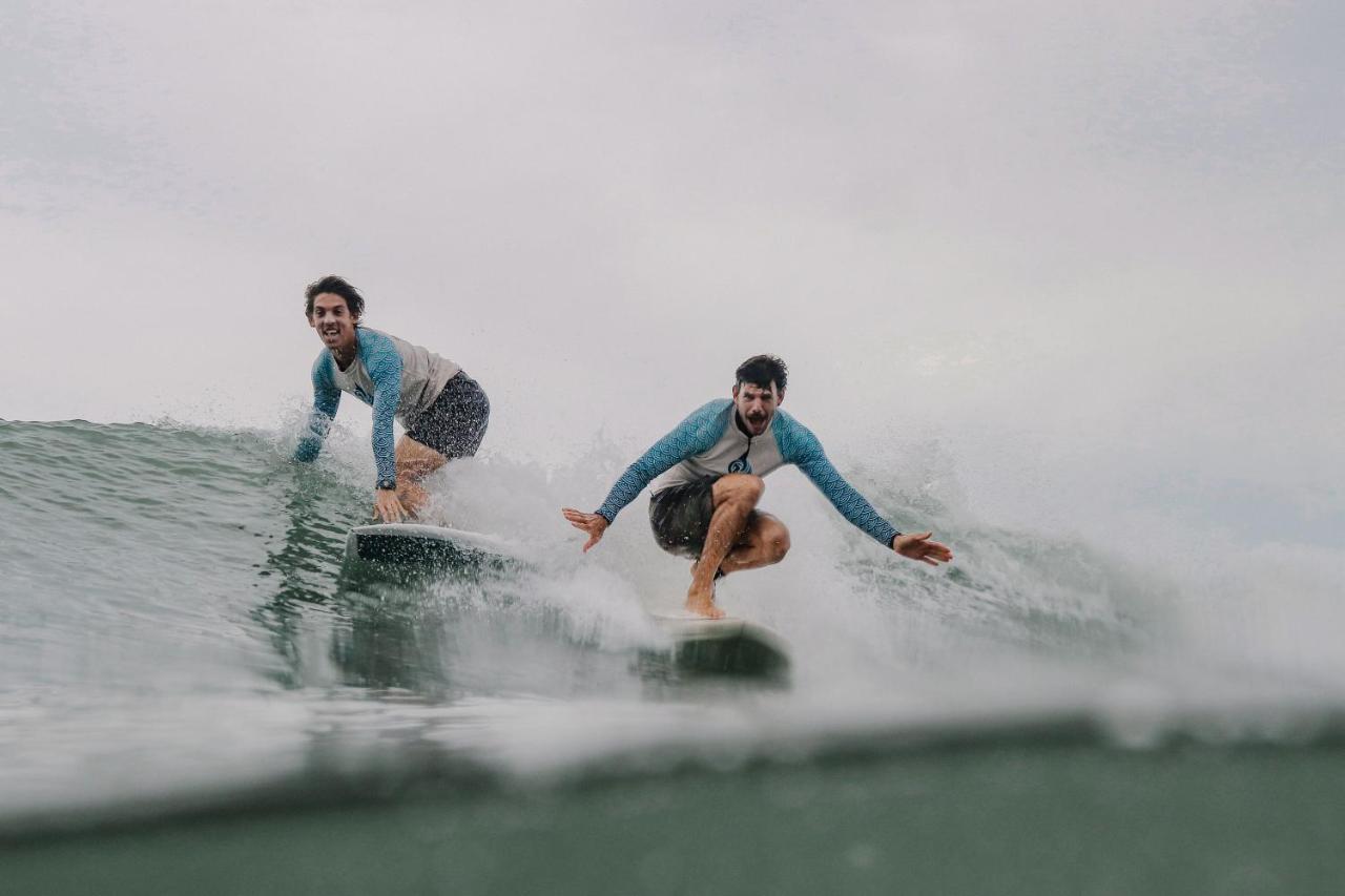 Surf Synergy All-Inclusive Surf Retreat Хако Экстерьер фото
