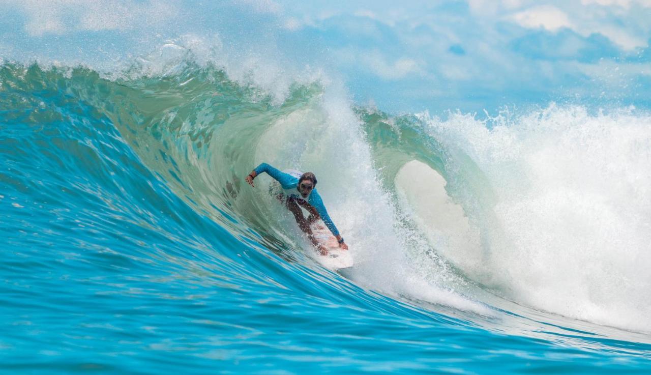 Surf Synergy All-Inclusive Surf Retreat Хако Экстерьер фото