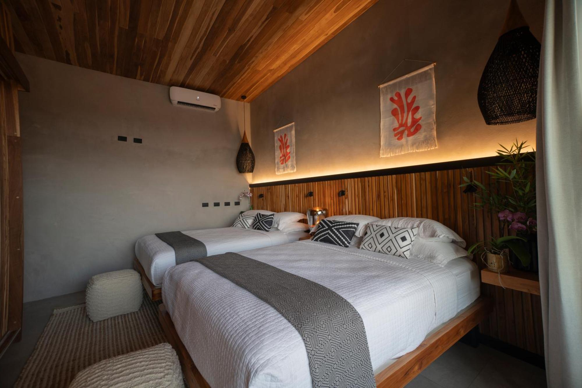 Surf Synergy All-Inclusive Surf Retreat Хако Экстерьер фото