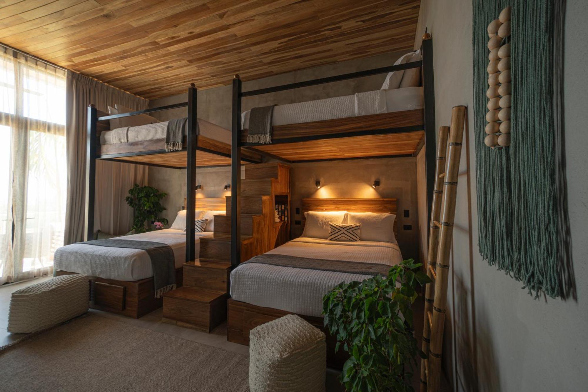 Surf Synergy All-Inclusive Surf Retreat Хако Экстерьер фото