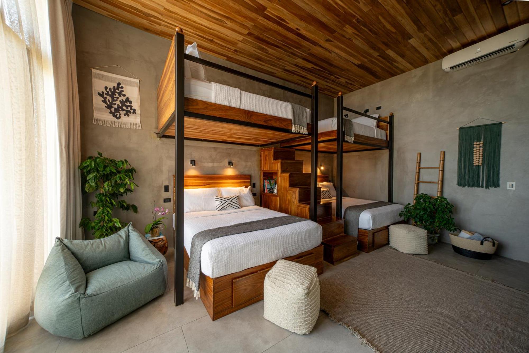 Surf Synergy All-Inclusive Surf Retreat Хако Экстерьер фото